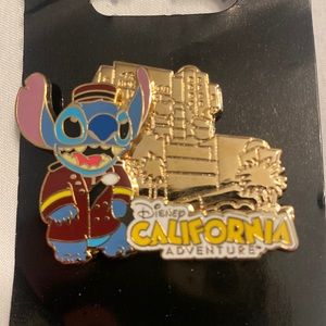DISNEY PIN STITCH